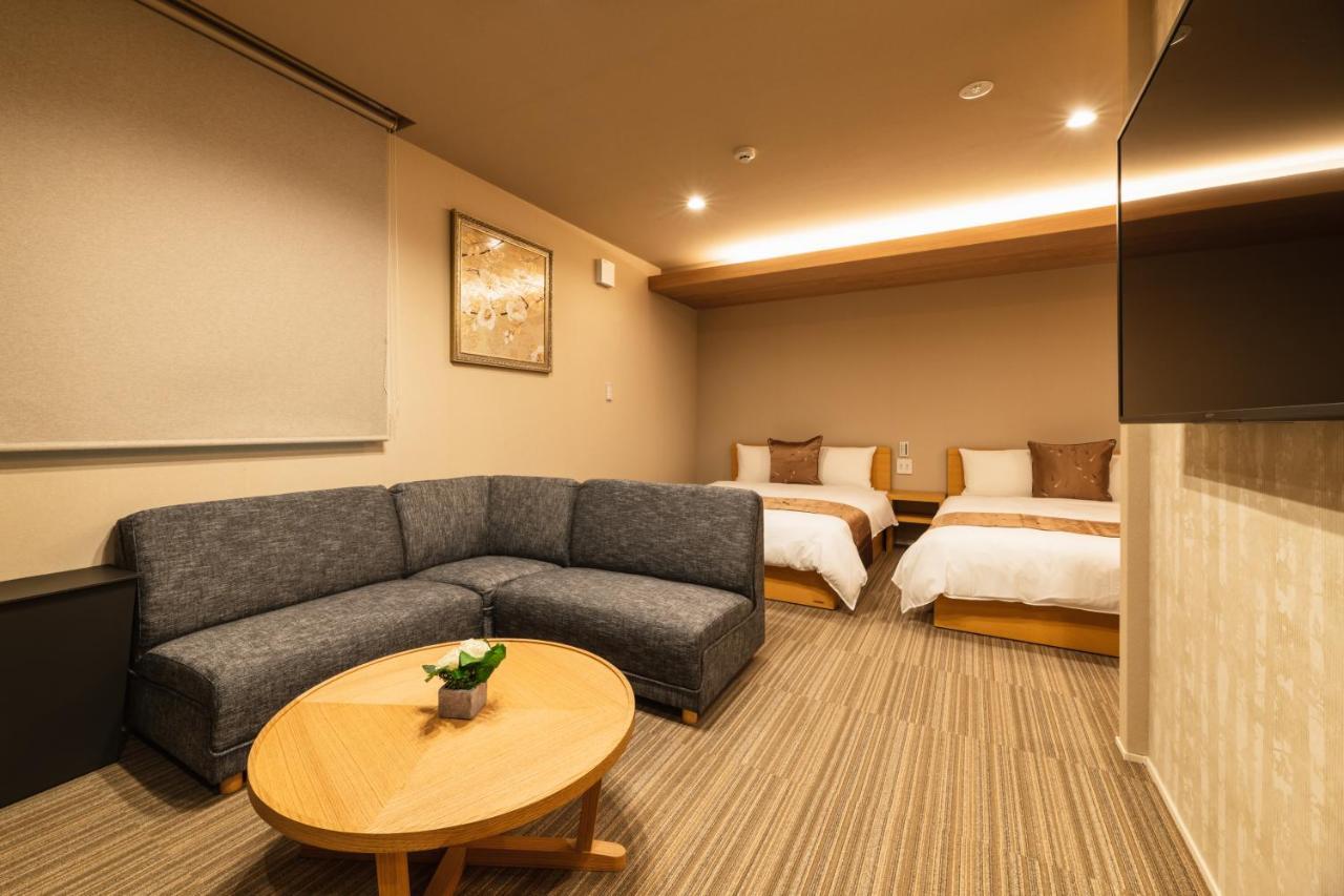 Grand Base Urakami Aparthotel นางาซากิ ภายนอก รูปภาพ